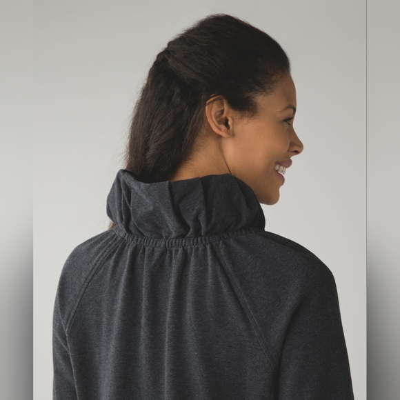 Lululemon After All Pullover - Picture 4 of 6